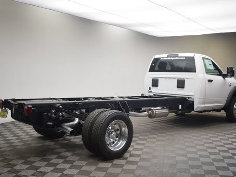 New 2026 RAM 5500 Tradesman w/ Chrome Appearance Group AWD/4WD image 5