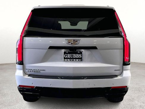 Used 2025 Cadillac Escalade Sport w/ Touring Package image 6