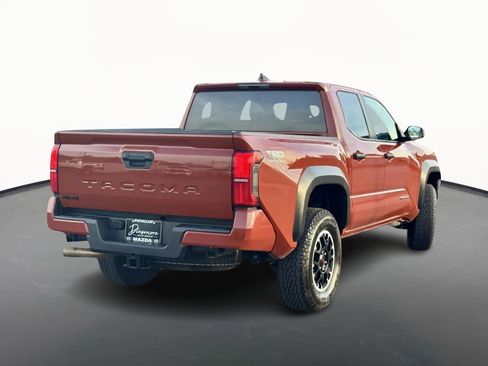 Used 2025 Toyota Tacoma TRD Off-Road image 6