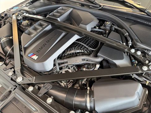 Used 2025 BMW M4 xDrive Competition w/ Executive Package AWD/4WD image 29