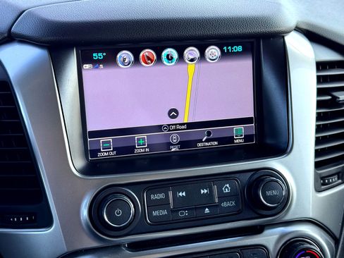 Used 2019 Chevrolet Tahoe LT image 32