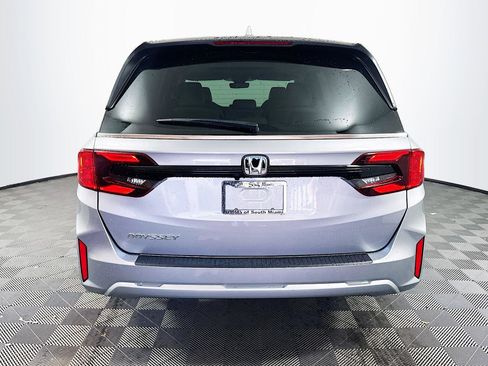 Used 2025 Honda Odyssey EX-L image 5