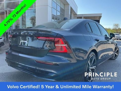Certified 2025 Volvo S60 B5 Core image 9