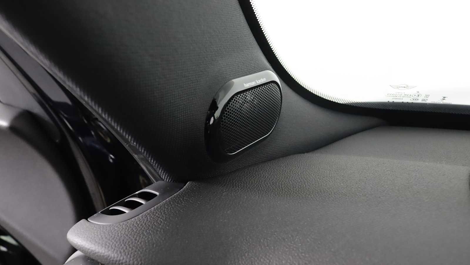Used 2024 MINI Cooper S FWD image 29