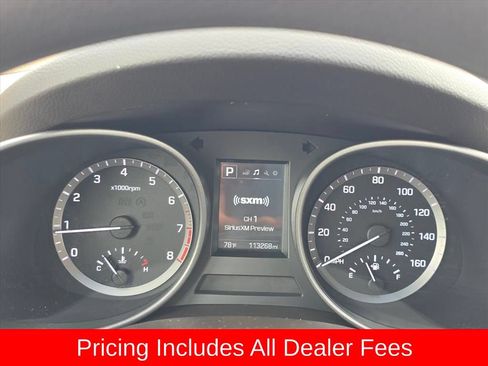 Used 2017 Hyundai Santa Fe Sport FWD image 17