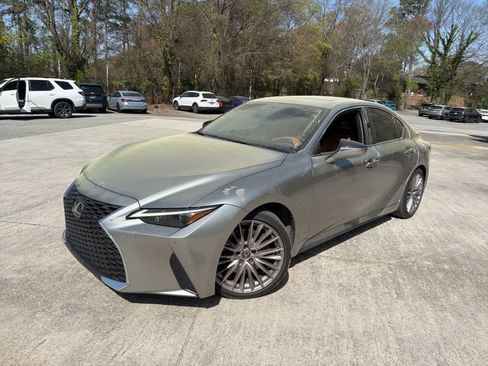 Used 2023 Lexus IS 300 w/ Premium Package image 5
