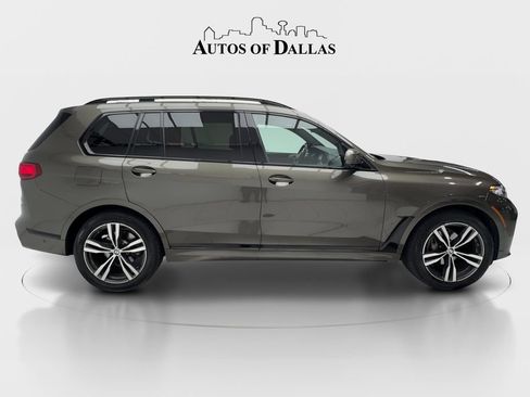 Used 2022 BMW X7 xDrive40i w/ M Sport Package AWD/4WD image 6