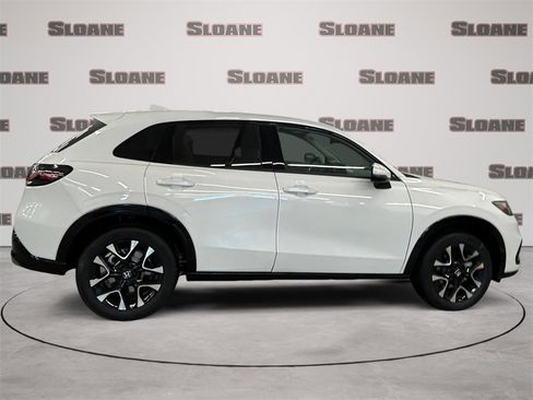 New 2026 Honda HR-V EX-L image 6