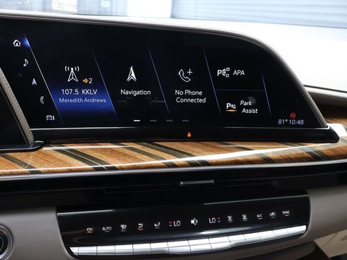 Used 2022 Cadillac Escalade Sport Platinum AWD/4WD image 20