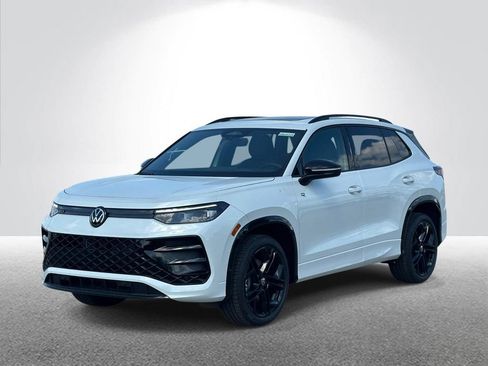 New 2026 Volkswagen Tiguan SE R-Line AWD/4WD image 1