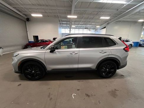 Used 2024 Honda CR-V Sport Touring image 6