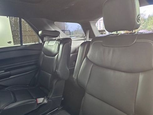 Used 2020 Ford Explorer ST w/ ST Street Pack image 21