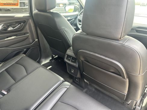 Used 2023 GMC Terrain AT4 w/ Infotainment Package II image 26