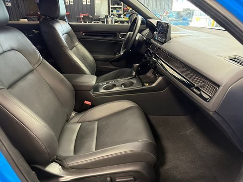 Used 2024 Honda Civic Sport Touring image 11