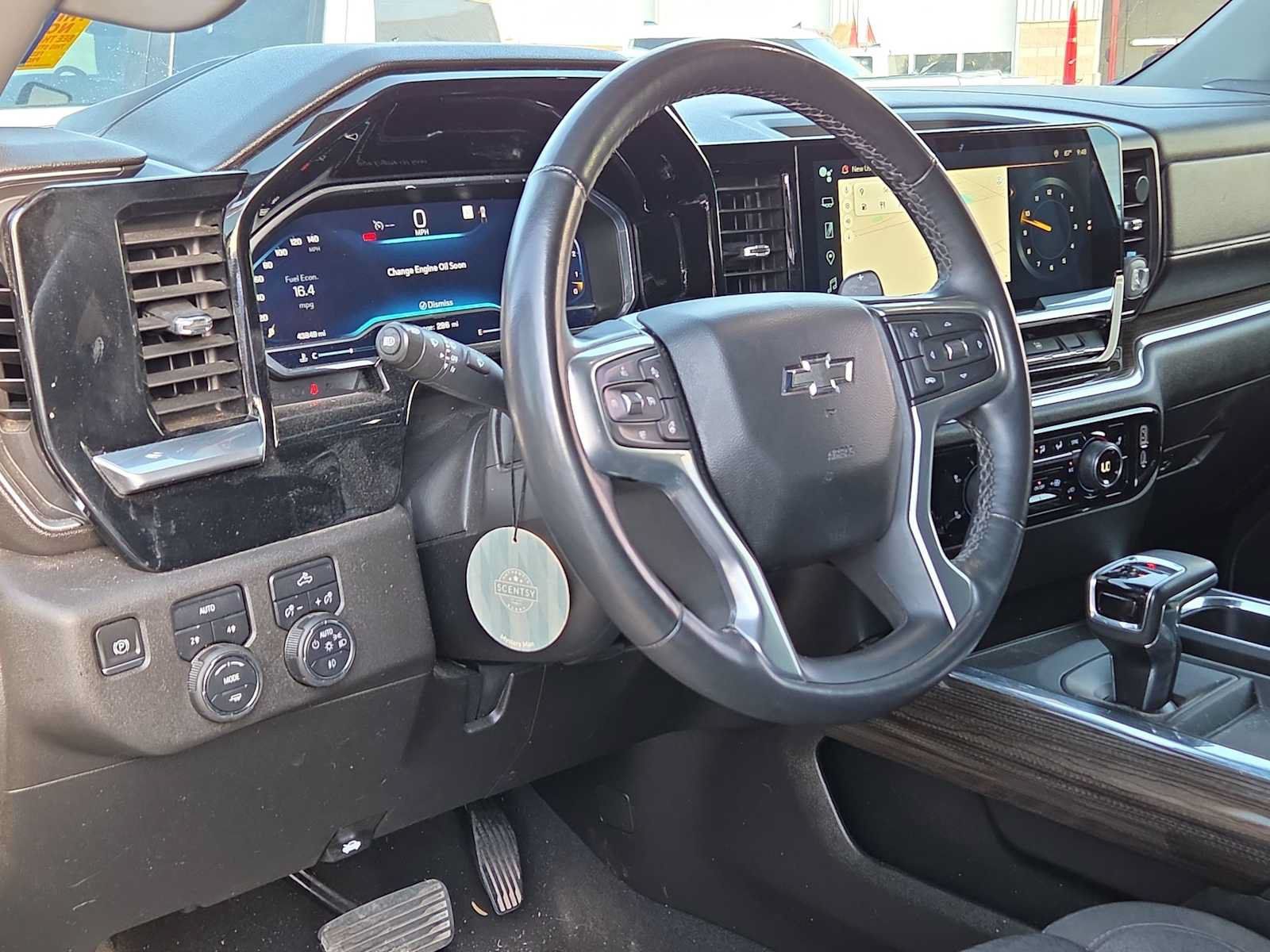 Used 2023 Chevrolet Silverado 1500 RST AWD/4WD image 10