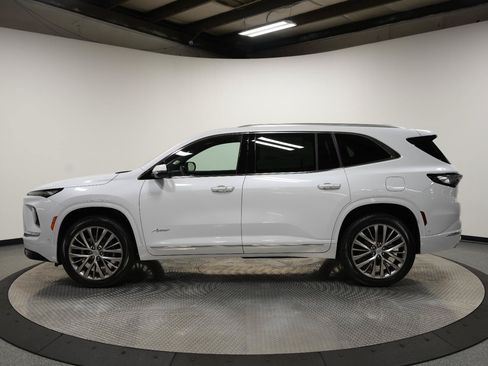 New 2026 Buick Enclave Avenir w/ Super Cruise Package AWD/4WD image 4