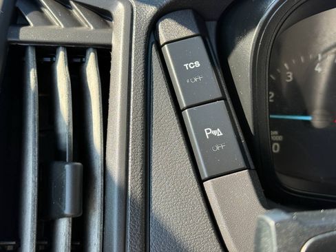 Used 2019 Ford Transit 150 148 Low Roof RWD image 19