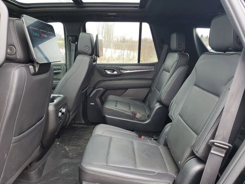 Used 2023 GMC Yukon Denali w/ Denali Reserve Package image 31