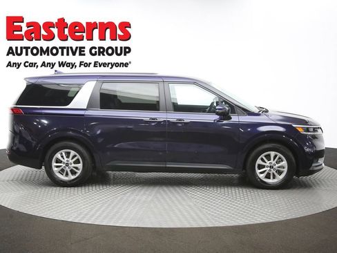 Used 2024 Kia Carnival LX image 47