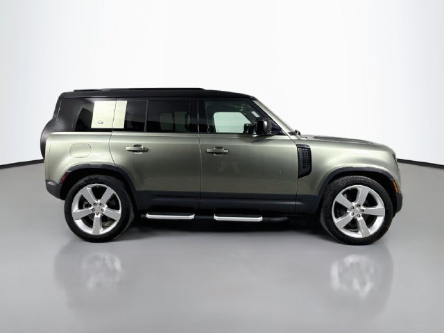 Used 2020 Land Rover Defender 110 First Edition AWD/4WD image 4