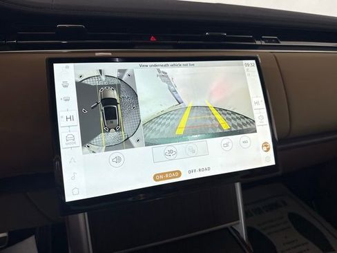 New 2026 Land Rover Range Rover SE image 33