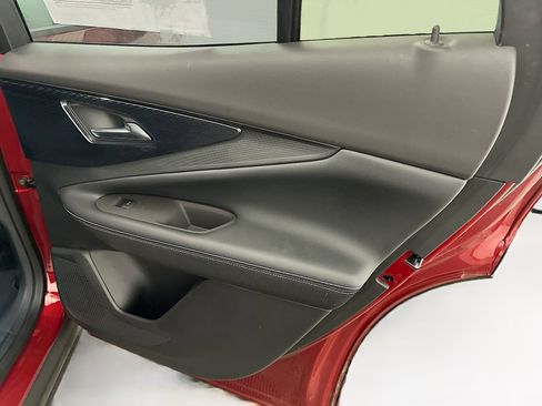 Used 2024 Chevrolet Blazer EV LT image 32