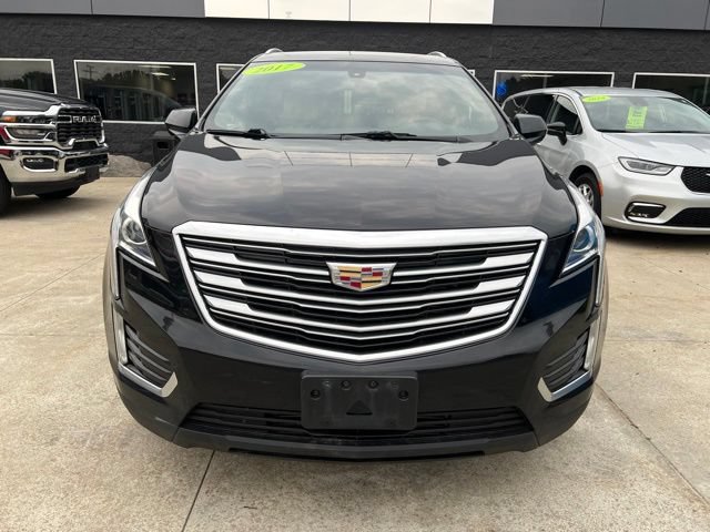 Used 2017 Cadillac XT5 FWD image 2