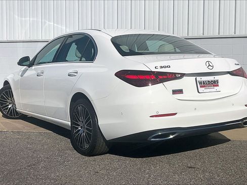 Used 2023 Mercedes-Benz C 300 4MATIC Sedan w/ Exclusive Trim Package image 15