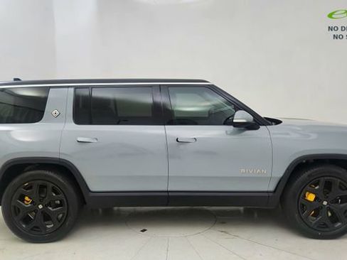 Used 2024 Rivian R1S Adventure AWD/4WD image 6