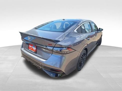 New 2026 Nissan Sentra SR w/ SR All Weather Package FWD image 7
