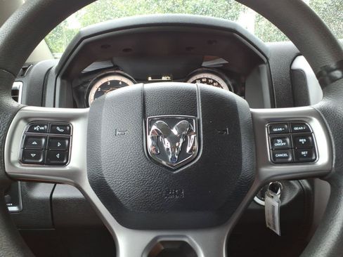 Used 2023 RAM 1500 Classic SLT w/ Protection Group AWD/4WD image 14