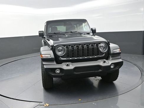 New 2026 Jeep Wrangler Unlimited Sport AWD/4WD image 5