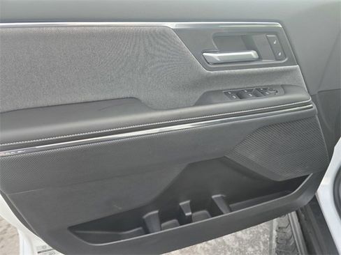 New 2026 GMC Sierra EV Elevation image 19