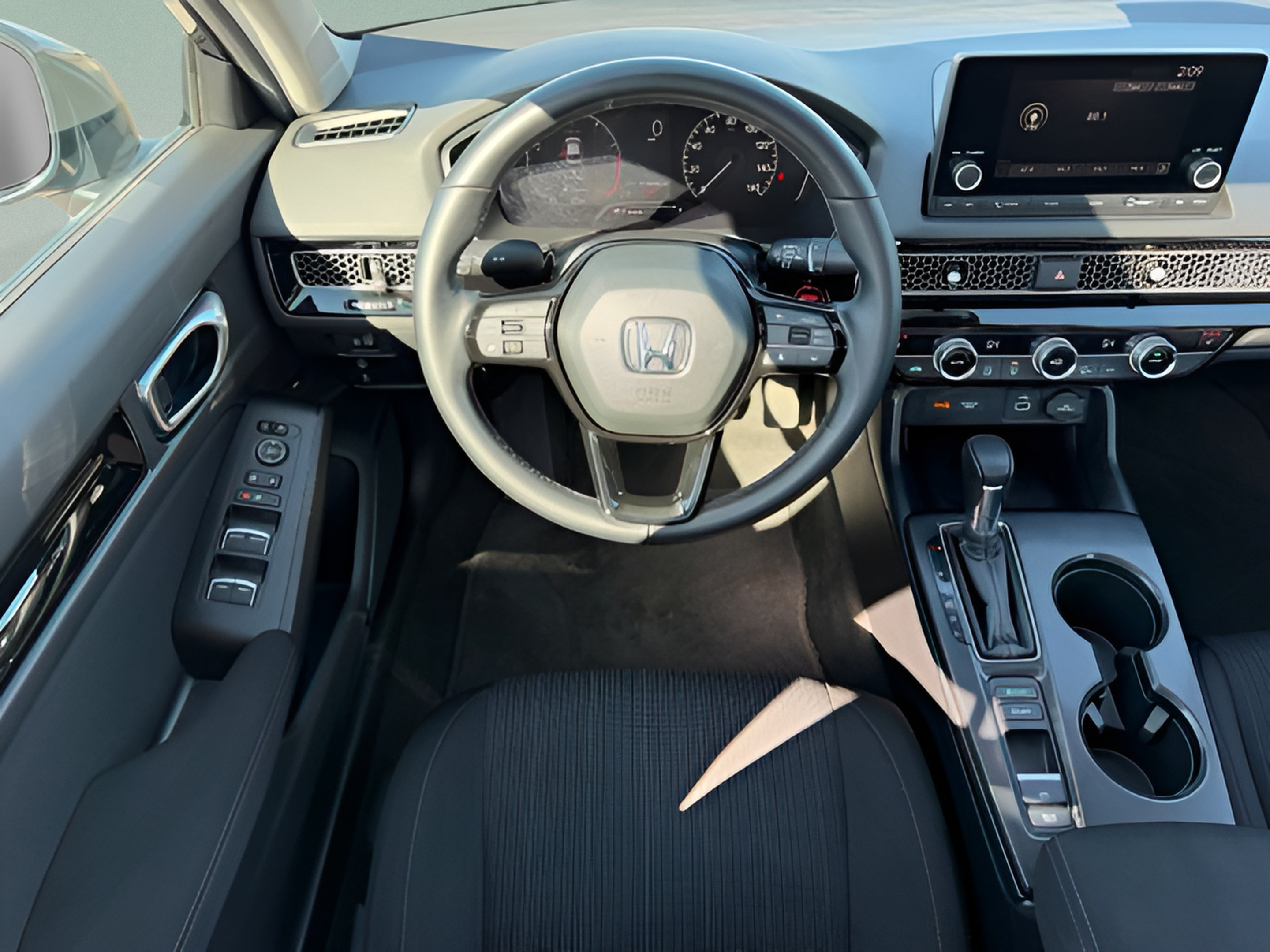 Used 2024 Honda Civic EX image 12