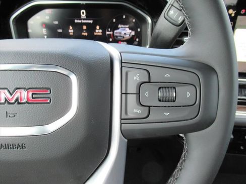 New 2026 GMC Sierra 1500 Elevation AWD/4WD image 24