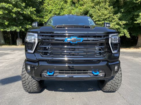New 2025 Chevrolet Silverado 2500 LTZ w/ Trail Boss Package AWD/4WD image 3