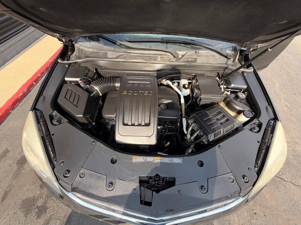 Used 2016 Chevrolet Equinox LTZ w/ Enhanced Convenience Package FWD image 21