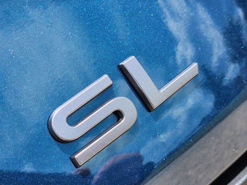 New 2025 Nissan Murano SL image 11