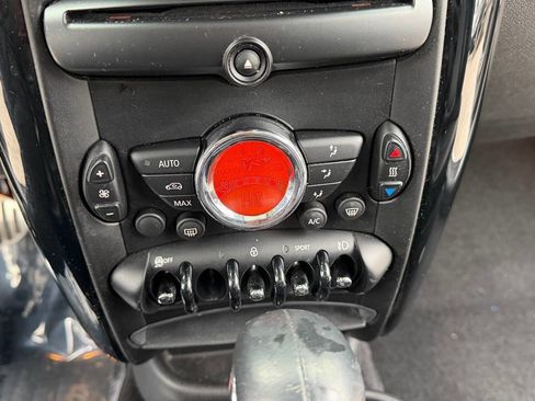 Used 2014 MINI Cooper Countryman S image 26