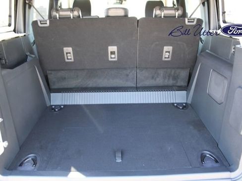 New 2025 Ford Bronco Badlands image 6