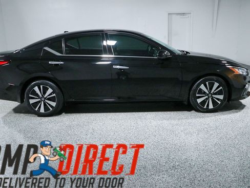Used 2021 Nissan Altima 2.5 SL FWD image 6