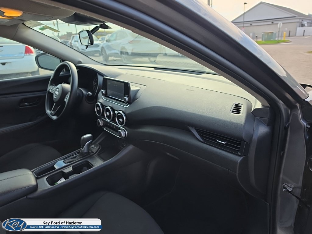 Used 2025 Nissan Sentra S FWD image 15
