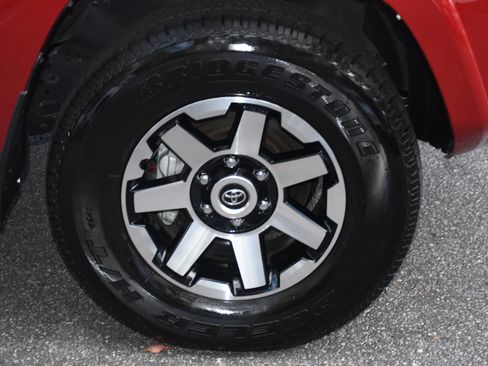 Certified 2023 Toyota 4Runner TRD Off-Road Premium image 21