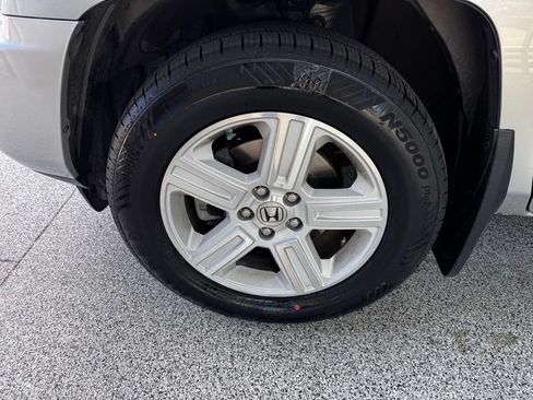 Used 2014 Honda Ridgeline RTL image 10