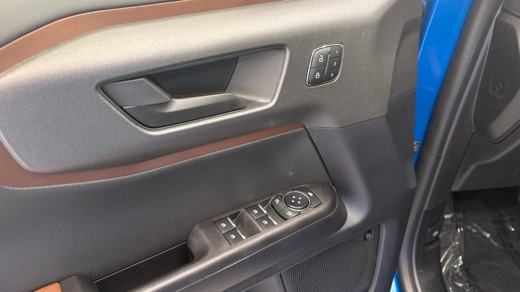 New 2026 Ford Bronco Sport Outer Banks w/ Outer Banks Tech Package+ AWD/4WD image 17