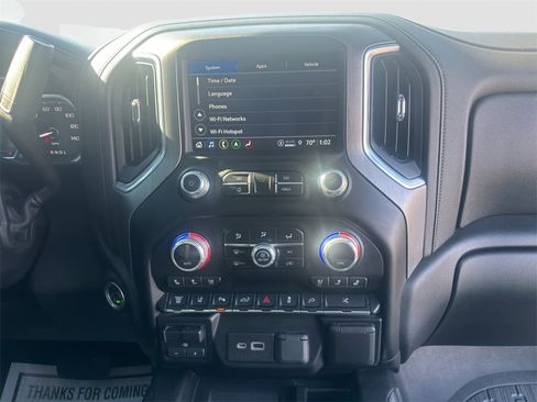 Used 2022 GMC Sierra 3500 Denali image 18