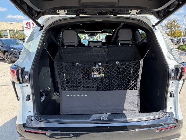New 2026 Toyota Sienna Platinum AWD/4WD image 6
