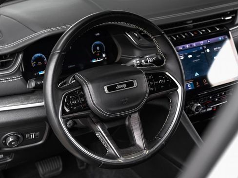 Used 2022 Jeep Grand Cherokee L Overland AWD/4WD image 4