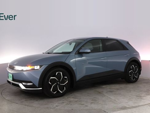Used 2024 Hyundai Ioniq 5 SEL RWD image 18