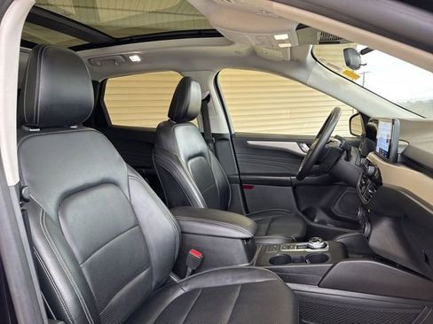 Used 2021 Ford Escape SEL w/ Technology Package image 25